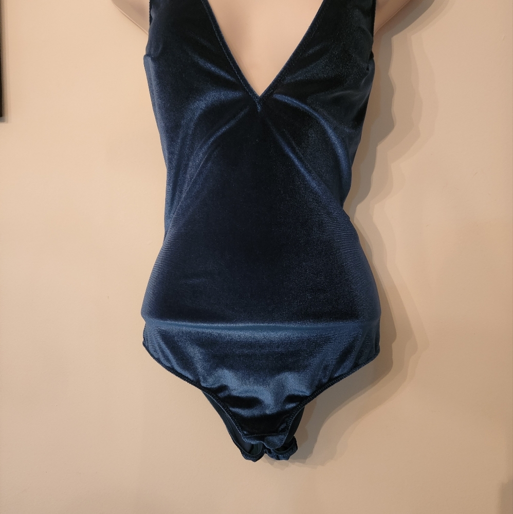 Gillian and omalley body suit